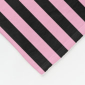 クラシック可愛モダンいブラック&ピンクストライプの フリースブランケット (角)