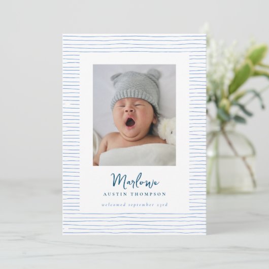 クラシック手描き青ストライプの生誕発表 招待状 (スタンド正面)