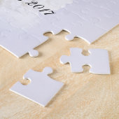 クラシック白い背景に結婚白い花束 ジグソーパズル (側面)