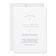 クラシック白と青の第一聖餐式の少年