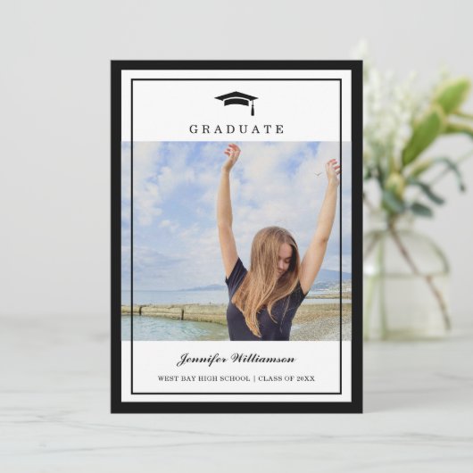 クラシック白黒スクリプト卒業2枚フォト 招待状 (スタンド正面)