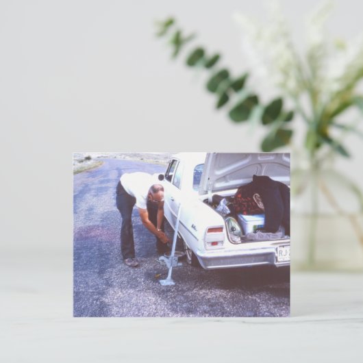 クラシック車フラットタイヤ葉書 ポストカード (スタンド正面)