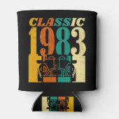 クラシック1983ヴィンテージカー41誕生日 缶クーラー (裏面)