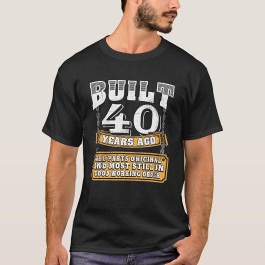 クラシック40歳1982年オリジナルギフト40T Tシャツ (正面)
