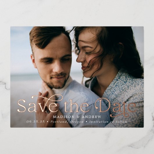 クラシック エレガンス 横長 写真付き Save the Date 箔招待状ポストカード (正面)