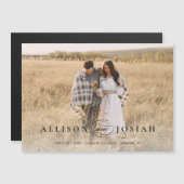 クラシック エレガント タイポグラフィ ネーム フォト ウェディング セーブ マグネット招待状 (正面/裏面)