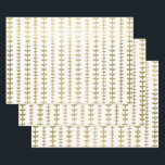 クラシック ゴールド ボタニカル リーフ パターン ウェディング ラッピング<br><div class="desc">偽のゴールド ハートの葉のパターンで結婚式のギフトを包むと、素晴らしいプレゼントになります。 新婚夫婦、ブライダルシャワー、結婚式のシャワー、新しい家、婚約シャワーなどに最適です。</div>