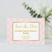 クラシック ピンク ホワイト ゴールド ダイヤモンド  セーブ・ザ・デート 出欠カード (スタンド正面)