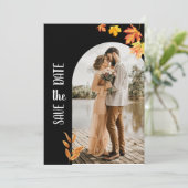 クラシック ブラック オータム リーブス 2 フォト セーブ ザ デート 招待状 (スタンド正面)