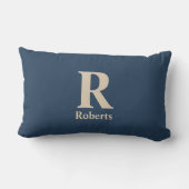 クラシックBlue And Vanillaイニシャル/名/ファミリ名 ランバークッション (裏面)