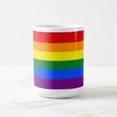 クラシックLGBTQレインボープライド国旗 コーヒーマグカップ (中央)