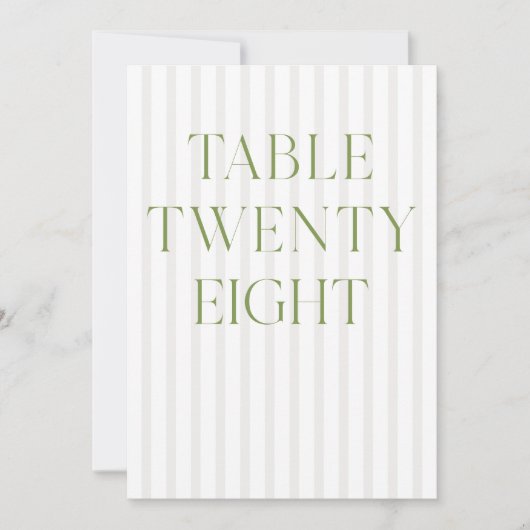クラシックSage Green & Beigeの28結婚テーブル番号 招待状 (正面)