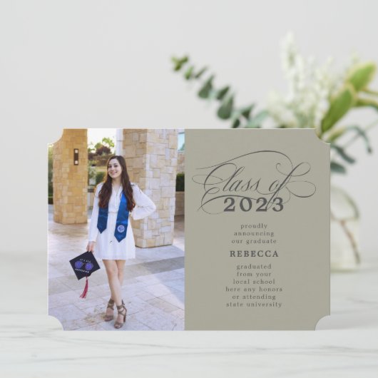 クラシックScript Green Sage写真卒業 案内状 (スタンド正面)