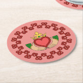 クラダグと赤の結び糸細工オンピンク ラウンドペーパーコースター (アングル)