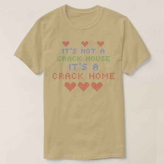クラック入り住宅でもなくクラック入り住宅でもない Tシャツ (デザイン正面)
