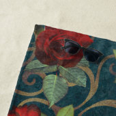 クラッシーエレガントダマスクヴィンテージシックティール（緑がかった色）レッドローズ ビーチタオル (インサイチュ)