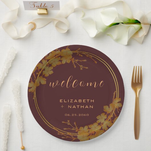 クラッシーダークブルゴーニュ&金ゴールドフローラ歓迎 ペーパープレート (ウェディング)
