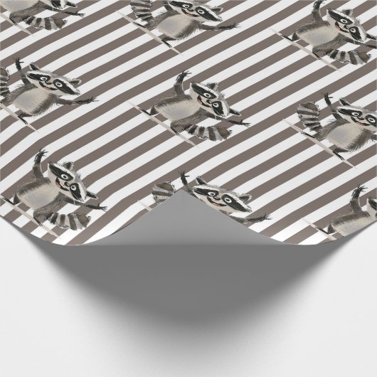 クラフトまたはギフトのための巨大なスケールのアライグマ ラッピングペーパー (角)