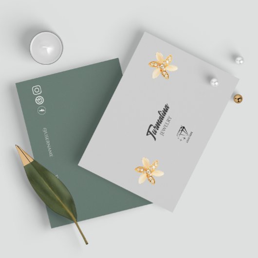 クラフトアイボリーグレーデュスキーイヤリングホルダーソーシャルメディア