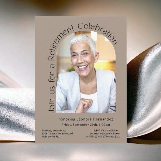 クラフトタンシンプルフォトアーチ退職パーティー 招待状