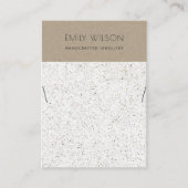 クラフトホワイトテラゾテクスチャネックレス表示ロゴ 名刺 (正面)