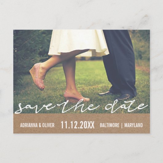 クラフト素朴紙日付の保存タイポグラフィ写真 案内ポストカード (正面)