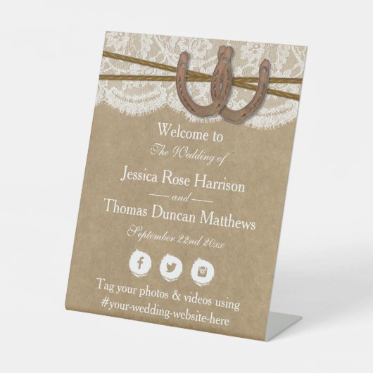 クラフト、レース&ホースシューズ結婚コレクション 台座サイン (正面)