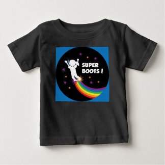 クラブフット啓発のスーパーブーツ 子供Tシャツ ベビーTシャツ