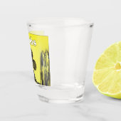クラブ遊トランプのポーカーのカードのスーツ黄色 ショットグラス (右)