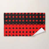 クラブ、スペード、ハート、ダイヤモンド – 赤と黒 バスタオルセット (ハンドタオル)