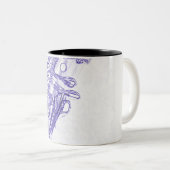 クラリネットの青いスケッチのコーヒー・マグ ツートーンマグカップ (正面右)