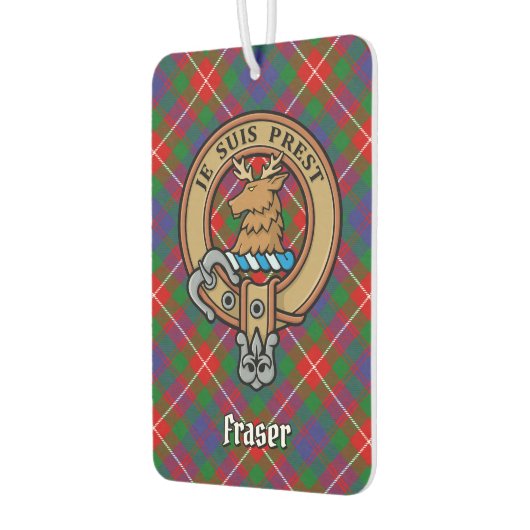 クランタータンチェック上のロバートクレストのフレイザー カーエアーフレッシュナー (左)