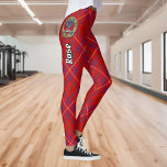 クランバラクレストオーバータータンチェック レギンス<br><div class="desc">クランバラクレストバッジに囲まれ、タータンチェックの背景にバックル。カスタムテキスト.</div>