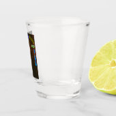 クランパスズが12月のクランプスナクトを待っている ショットグラス (右)