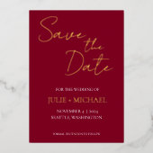 クランベリーレッドシンプルスタイルウェディング日付を保存 箔招待状 (正面)