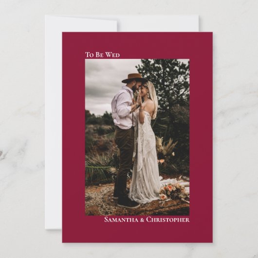 クランベリーレッドミニマリスト垂直結婚写真 招待状 (正面)