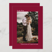 クランベリーレッドミニマリスト垂直結婚写真 招待状 (正面/裏面)