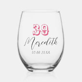 クランベリー誕生日番号 |黒い名前の日付 ステムなしワイングラス (正面)