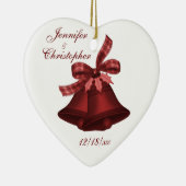 クランベリー[b]の"クリスマス鐘"の-陰 セラミックオーナメント (右)