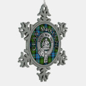 クランマッケンジークレスト&タータンチェック スノーフレークピューターオーナメント (左)