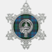 クランモリソンクレスト&タータンチェックスノーフレークペーターChri スノーフレークピューターオーナメント (正面)