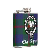 クラン新クレストバッジとタータンチェック フラスク (右)
