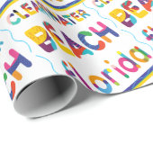 クリアウォータービーチ、フロリダ州。カラフル文字パターン ラッピングペーパー (ロールコーナー)