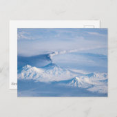 クリウチェフスコイ火山から放出されるプルーム。 ポストカード (正面/裏面)