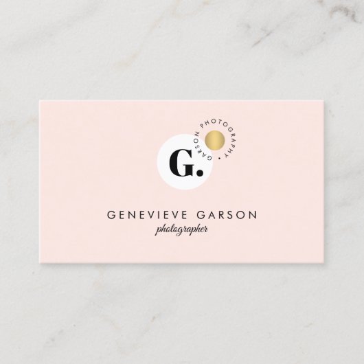 クリエイティブはっきりしたモノグラムのロゴピンクのソーシャルメディア 名刺 (正面)