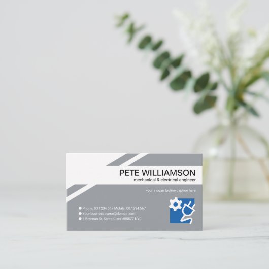 クリエイティブジオメトリックグレーレイヤ電気技術者 名刺 (スタンド正面)