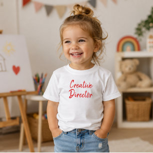 「クリエイティブディレクター」楽しいプレイフルアーティストのタイポグラフィ トドラーTシャツ