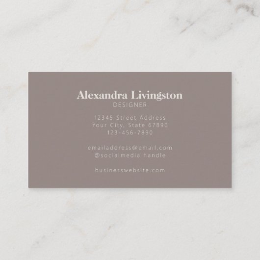 クリエイティブモダンアールデコタウペブラウンプロフェッショナル 名刺 (裏面)