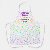 「クリエイティブ型はめったに綺麗ではない」レインボーエプロン エプロン (正面)