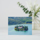 クリカNPのヴィソバック修道院の島 – クロアチア ポストカード (スタンド正面)